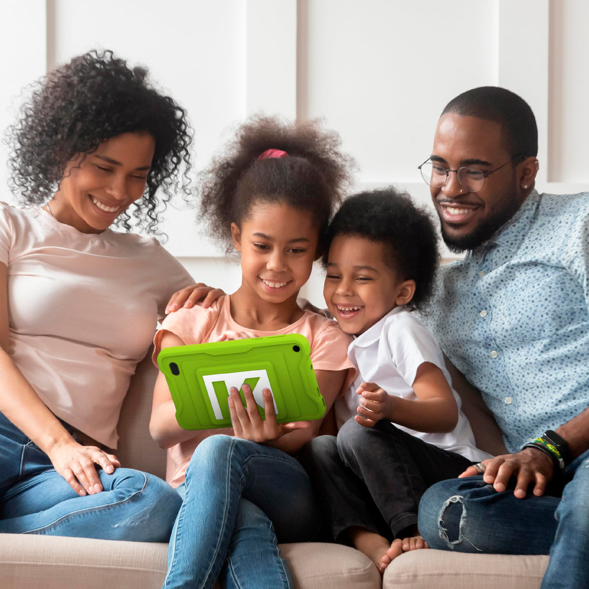 KURIO Gulli - Tableta de 7 Pulgadas para niños, Android 13, Control Parental Personalizable y navegador Seguro - Vídeos héroes Gulli + 100 apps y Juegos educativos precargados