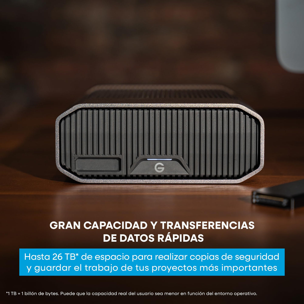 G-DRIVE Project 12TB, con ranura PRO-BLADE SSD Mag, Thunderbolt 3 (40Gbps), USB 3.2 Gen 2 (10Gbps), disco duro de clase empresarial a 7200 r. p. m., hasta 260 MB/s de velocidad de lectura