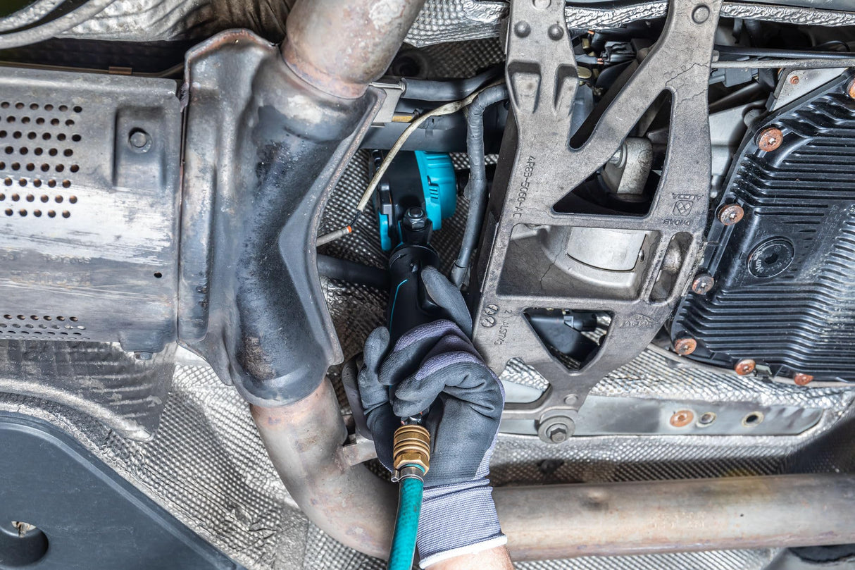 Hazet Llave de impacto neumática Twin Turbo 9012ATT | Max par de apriete 550 Nm| acodado- para accionar uniones atornilladas de pinzas de freno y uniones atornilladas de difícil acceso