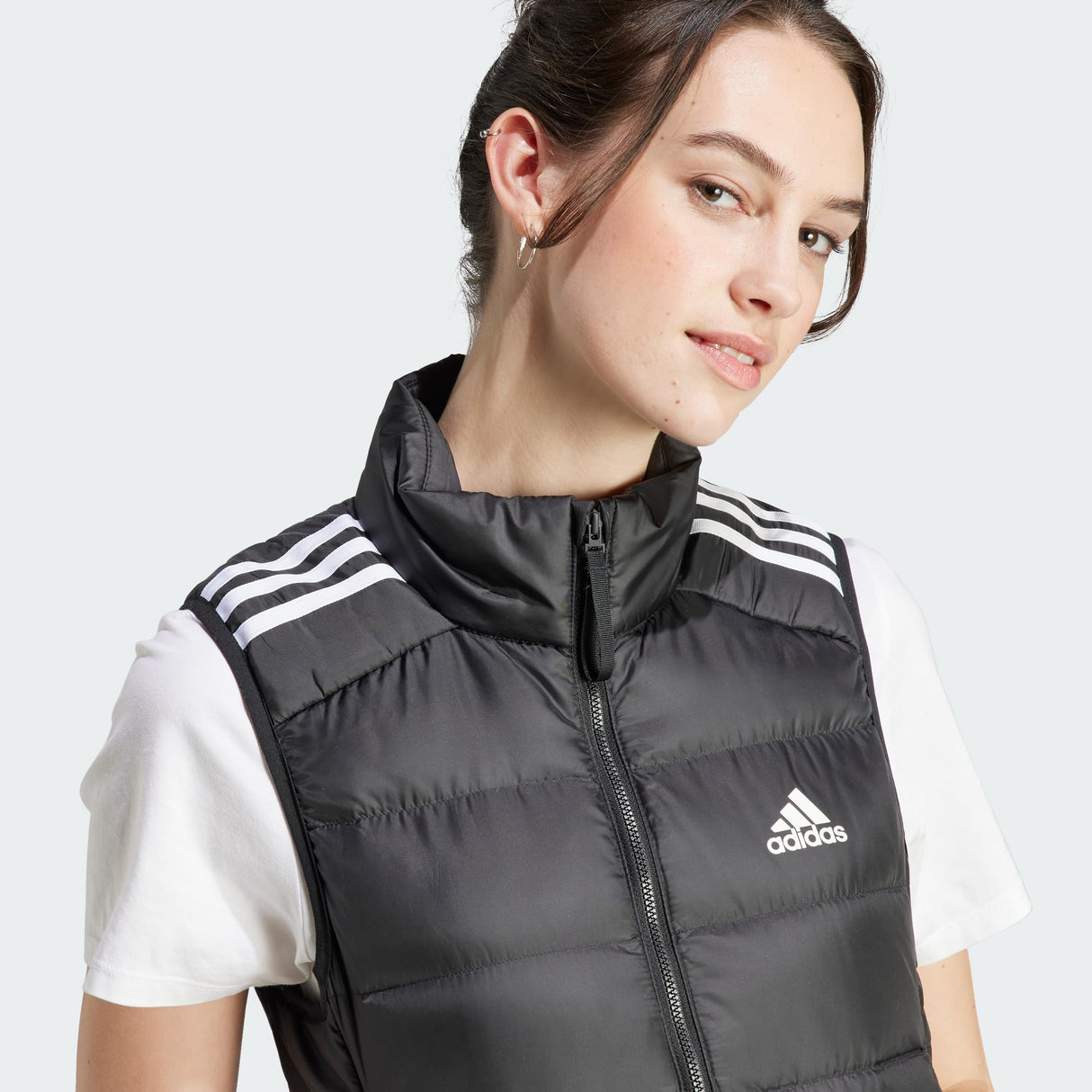 adidas Mujer Essentials 3-Stripes Light Down Vest, Black, L