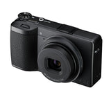 RICOH GR IV Monochrome con sensor de imagen CMOS dedicado, diseñado exclusivamente para la fotografía monocromática. NUEVO sensor CMOS de tamaño APS-C de 25,74 MP, NUEVO GR ENGINE 7, NUEVO objetivo GR