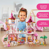 PLAYMOBIL | Princess Magic | Castillo de Princesa con Pareja Real | Juguete de Princesa | Set de Castillo | Juguete de Cuento de Hadas para niños y niñas a Partir de 4 años | 71845