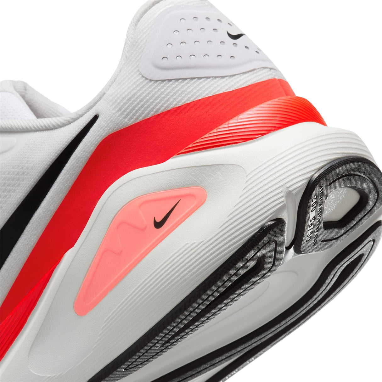 Nike Structure 26, Zapatillas para Correr de Carretera Hombre, White/Black/Bright Crimson/Pho, 42.5 EU