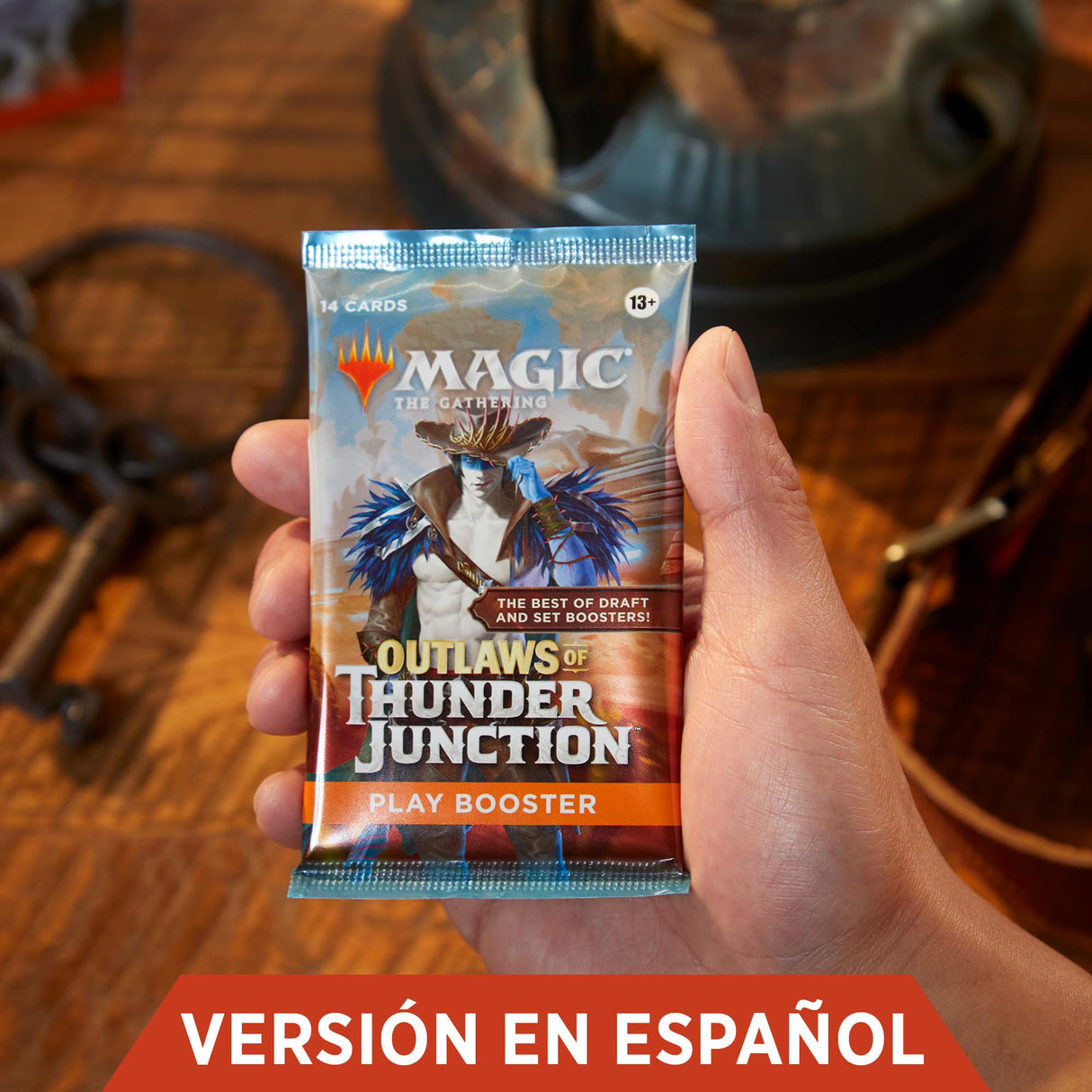 Caja de sobres de juego de Forajidos de Cruce de Truenos, de Magic: The Gathering - 36 sobres (504 cartas de Magic) (Versión en Español)
