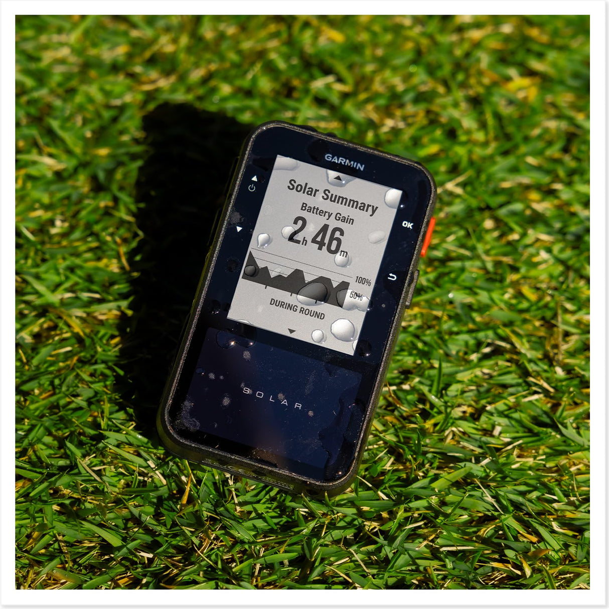 Garmin Approach G20, GPS de Golf de Mano, 43.000 Campos de Golf preinstalados, Pantalla de 2,2'', Distancia a peligros y Doglegs, Duración ilimitada de la batería en Condiciones soleadas
