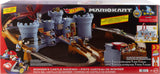 Hot Wheels Mario Kart Castillo de Bowser Conjunto de juego de pistas y coche de juguete metálico a escala 1:64 de Kamek, juego interactivo, capacidad para almacenar más de 30 vehículos, JHD24