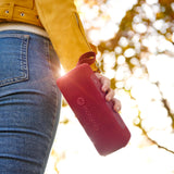 Motorola Sound - Altavoz Inalámbrico Bluetooth ROKR 600 - Potente Sonido de 30W, Resistente al Agua y Polvo, Función Broadcast para Conectar 20+ Altavoces, 6 Horas de Reproducción, Rojo