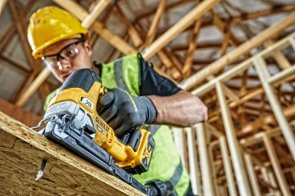 DeWalt DCS334N-XJ Sierra de Calar, sin Escobillas XR 18V, sin Cargador/Batería