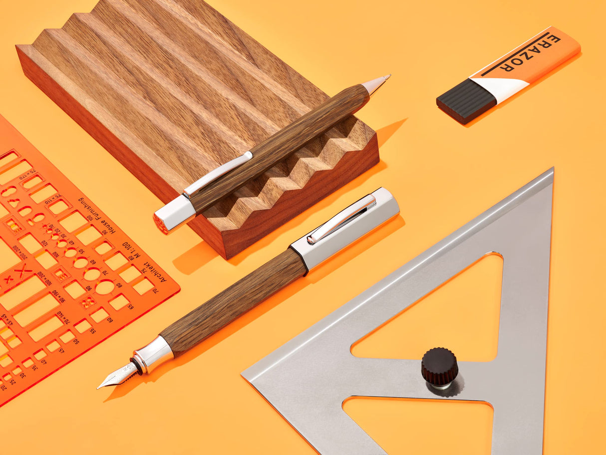 Faber-Castell Ondoro 147580 - Pluma Estilográfica con Cuerpo en Madera de Roble Ahumado - Forma Hexagonal - Plumín de Acero Inoxidable - Trazo M