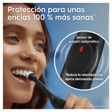Oral-B iO 2 Pack de 2 Cepillos de Dientes Eléctricos Negro Noche y Verde Bosque, 2 Cabezales, 1 Estuche de Viaje, 1 Portarrecambios, 3 Modos De Cepillado, Sensor De Presión y Temporizador
