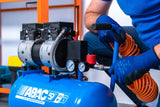 Compresor de aire silencioso EASE-AIR 24 de ABAC, compresor de aire sin aceite, presión máxima 8 bar, potencia 1 hp, Depósito 24 litros, Nivel sonoro 59 dB