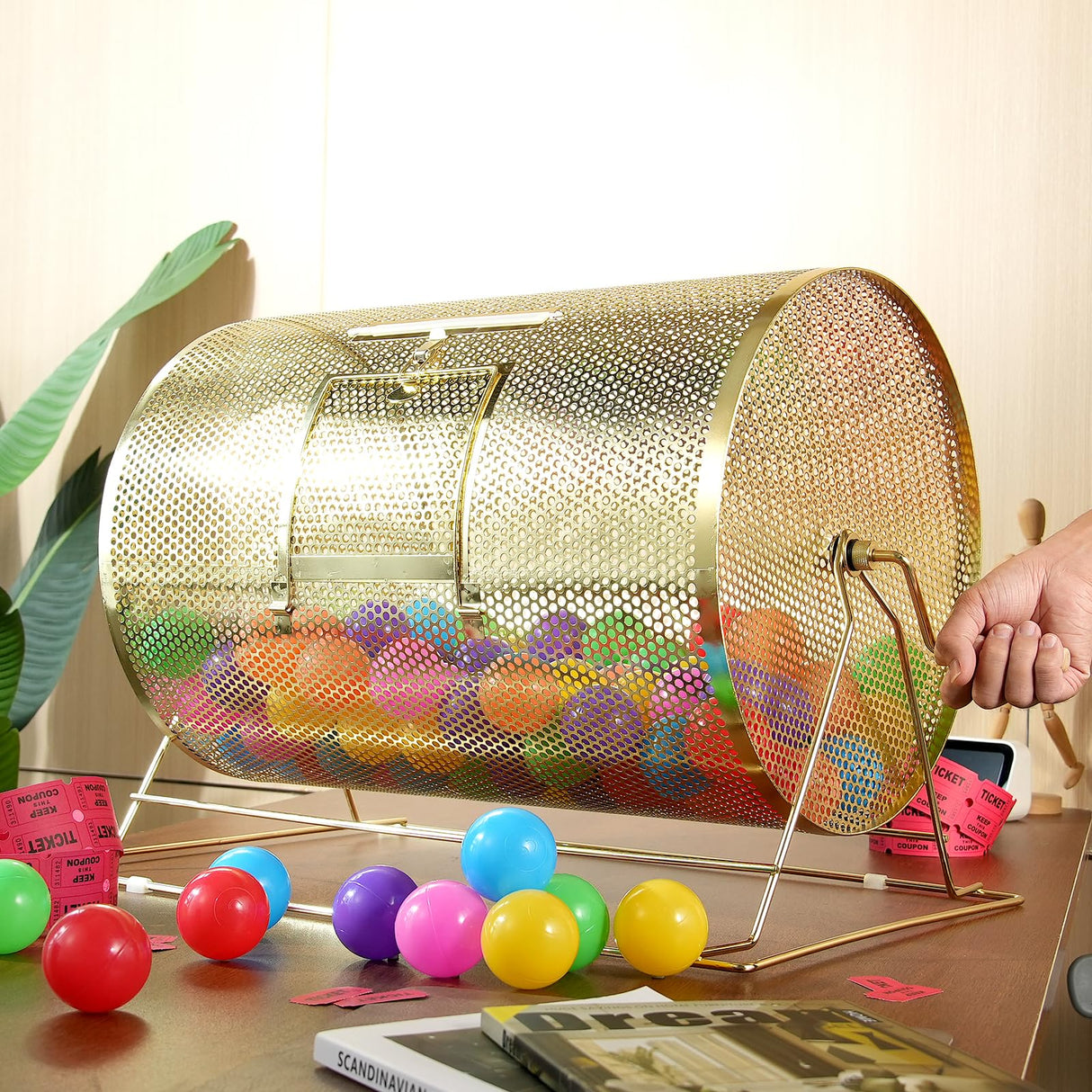 VEVOR Tambor de Tómbola de Lotería Capacidad de 10.000 Boletos o 300 Pelotas de Ping-Pong Jaula de Juego de Bingo de Metal Chapado en Latón Mango Giratorio de Madera 376x540 mm para Evento de Votación