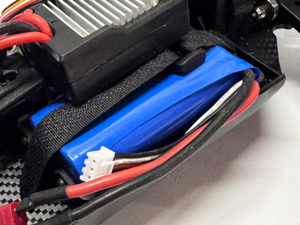 DF Models Z06 Light Buggy RTR (Largo x Ancho x Alto 31 x 20,5 x 12 cm, Aprox. 1000 g, Escala 1:14, hasta 40 km/h rápido, a Partir de 14 años, Incluye batería y Cable de Carga USB, Coche teledirigido