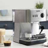 Breville Máquina de expresso Bijou Barista | Expreso automático y manual, Cafetera capuchino y café con leche | Bomba de 15 bares | Vara de vapor | Plateada [VCF149X]