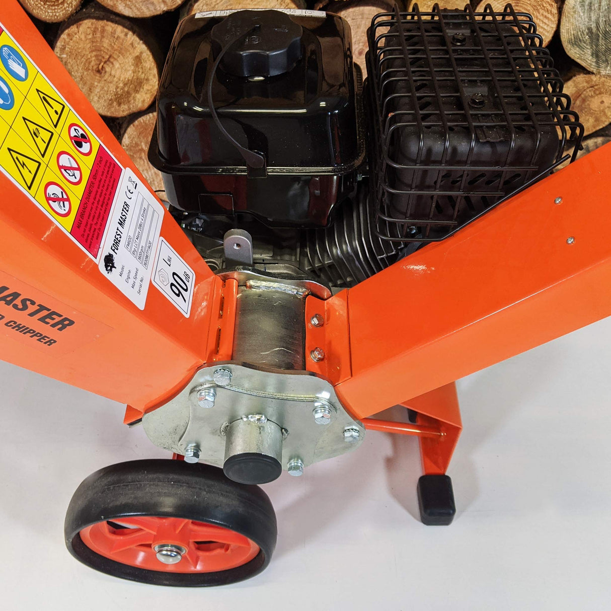 Forest Master FM6DD Trituradora de jardín de Madera con Motor de Gasolina de 4 Tiempos, 6 HP, Naranja