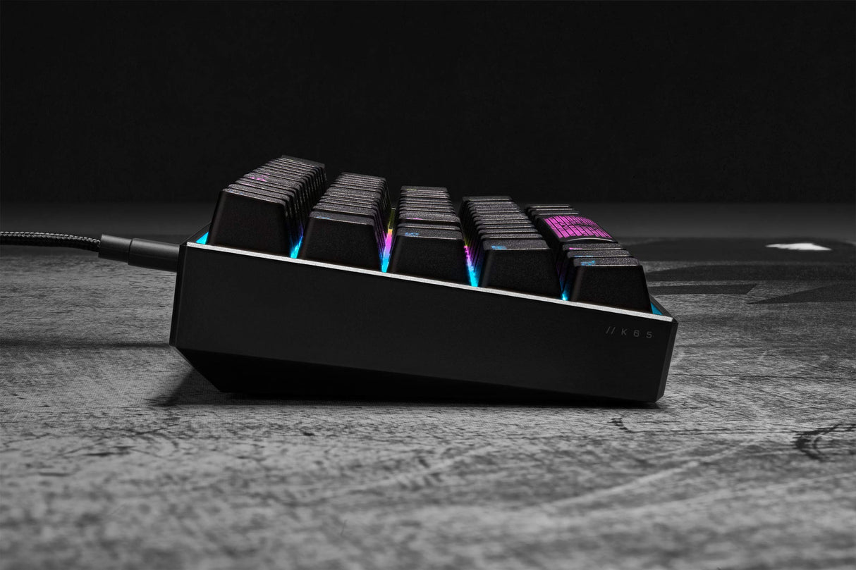 Corsair LED RGB K65, Cherry MX Speed Noir