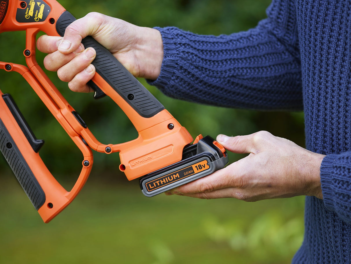 BLACK+DECKER GKC1000L Sierra para podar