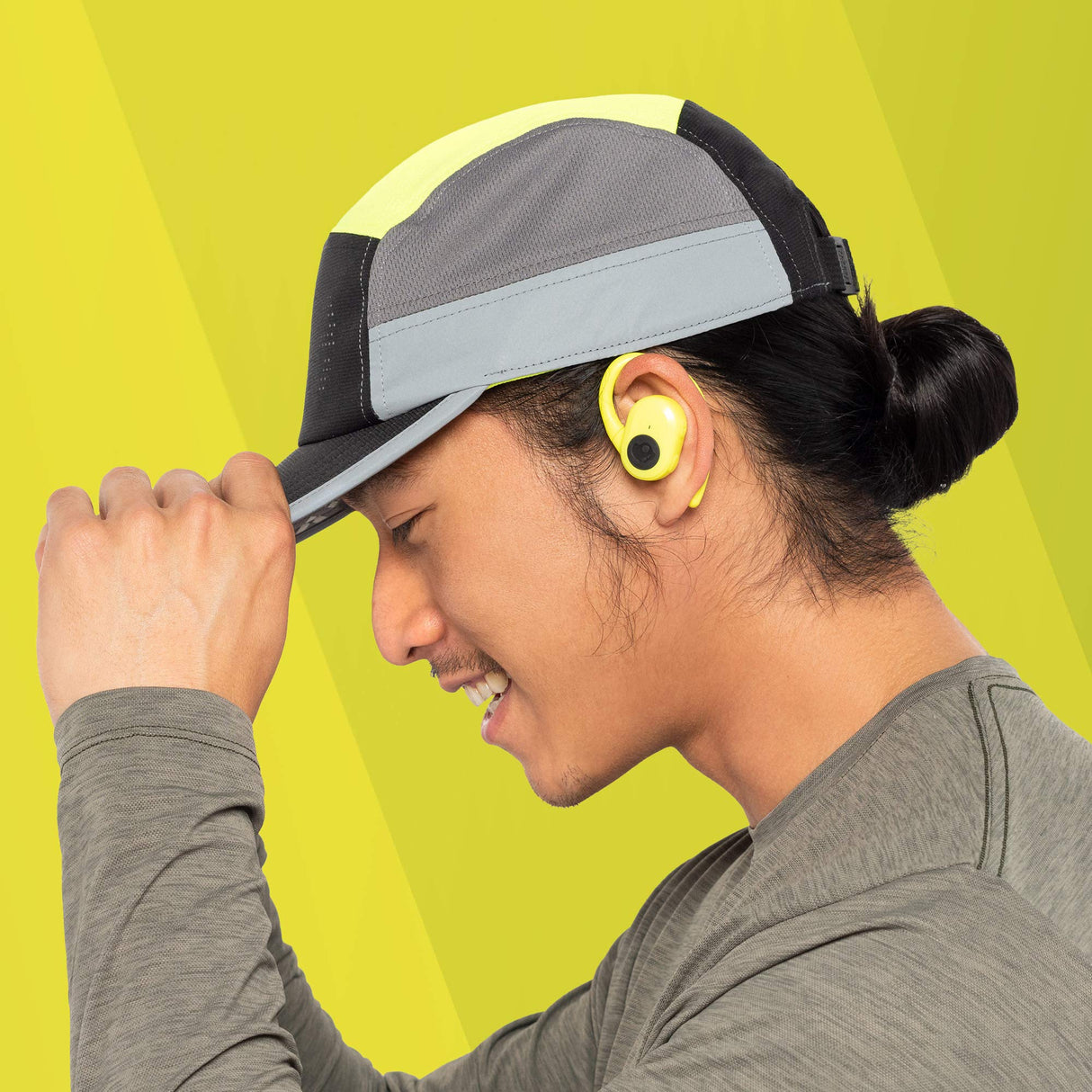 SKULLCANDY Auriculares Deportivos inalámbricos Push Ultra True inalámbricos vía Bluetooth, Resistencia al Sudor IP67 y al Agua, hasta 40 Horas de batería Total, Color Amarillo eléctrico.