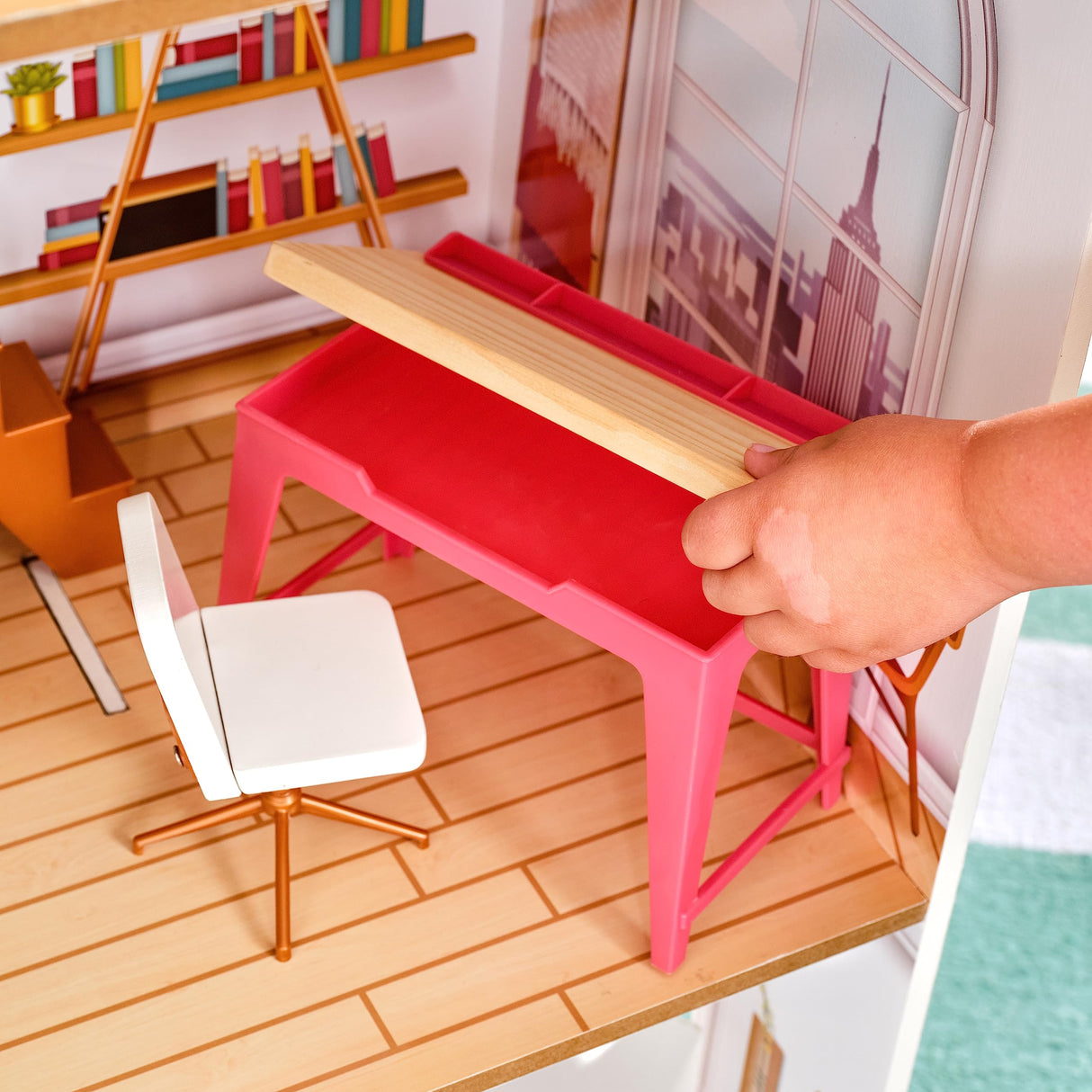KidKraft Casa de muñecas de Madera Rowan con Muebles y Accesorios incluidos, Casita de Juguete con terraza, 4 Niveles de Juego, Juguetes niños y niñas Desde 3 años (10238)
