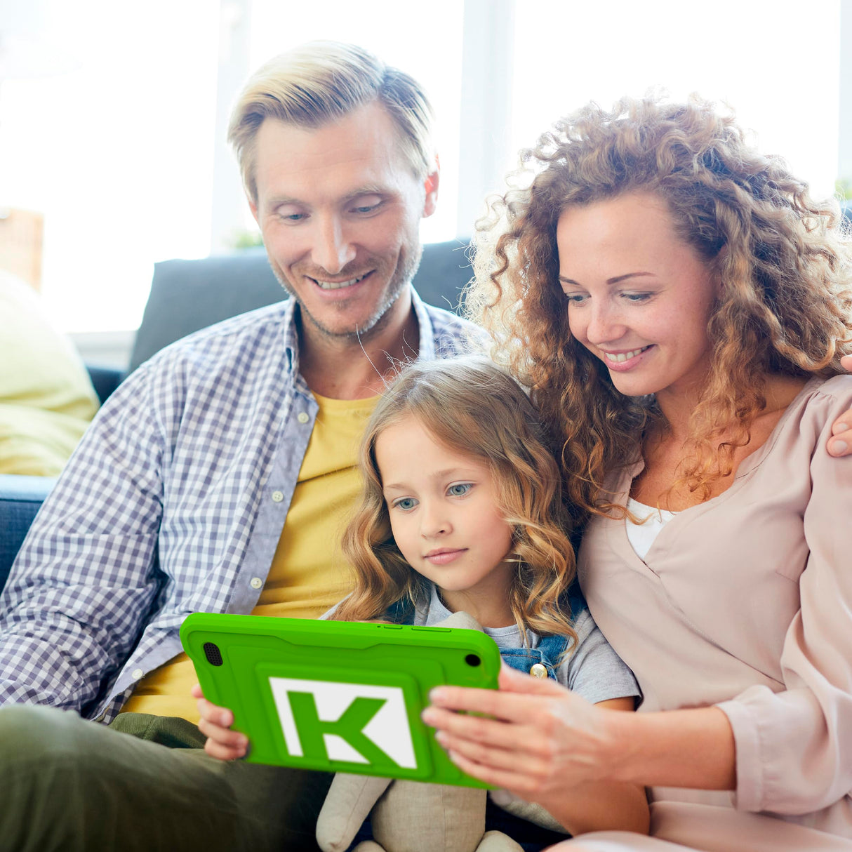 KURIO Gulli - Tableta de 7 Pulgadas para niños, Android 13, Control Parental Personalizable y navegador Seguro - Vídeos héroes Gulli + 100 apps y Juegos educativos precargados