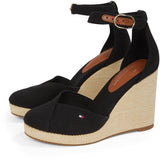 Tommy Hilfiger Alpargatas de cuña Mujer Flag Closed Toe con Correa de Tobillo, Negro (Black), 39