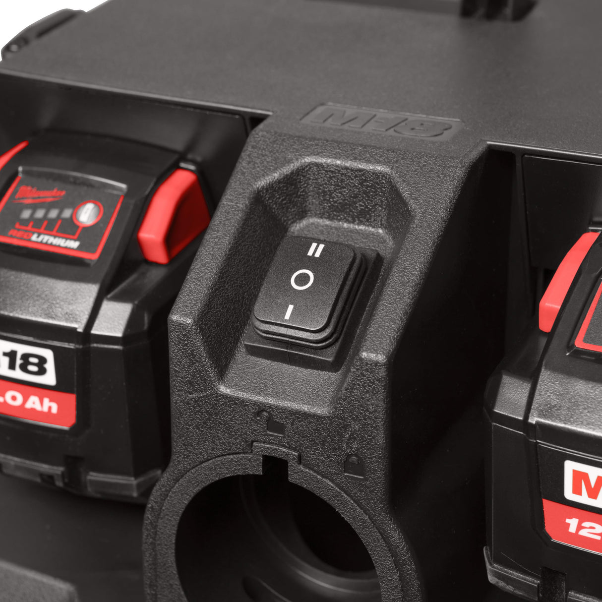 Milwaukee Aspiradora inalámbrica M18F2VC23L M18 Fuel 18v 23L Clase L, Negro