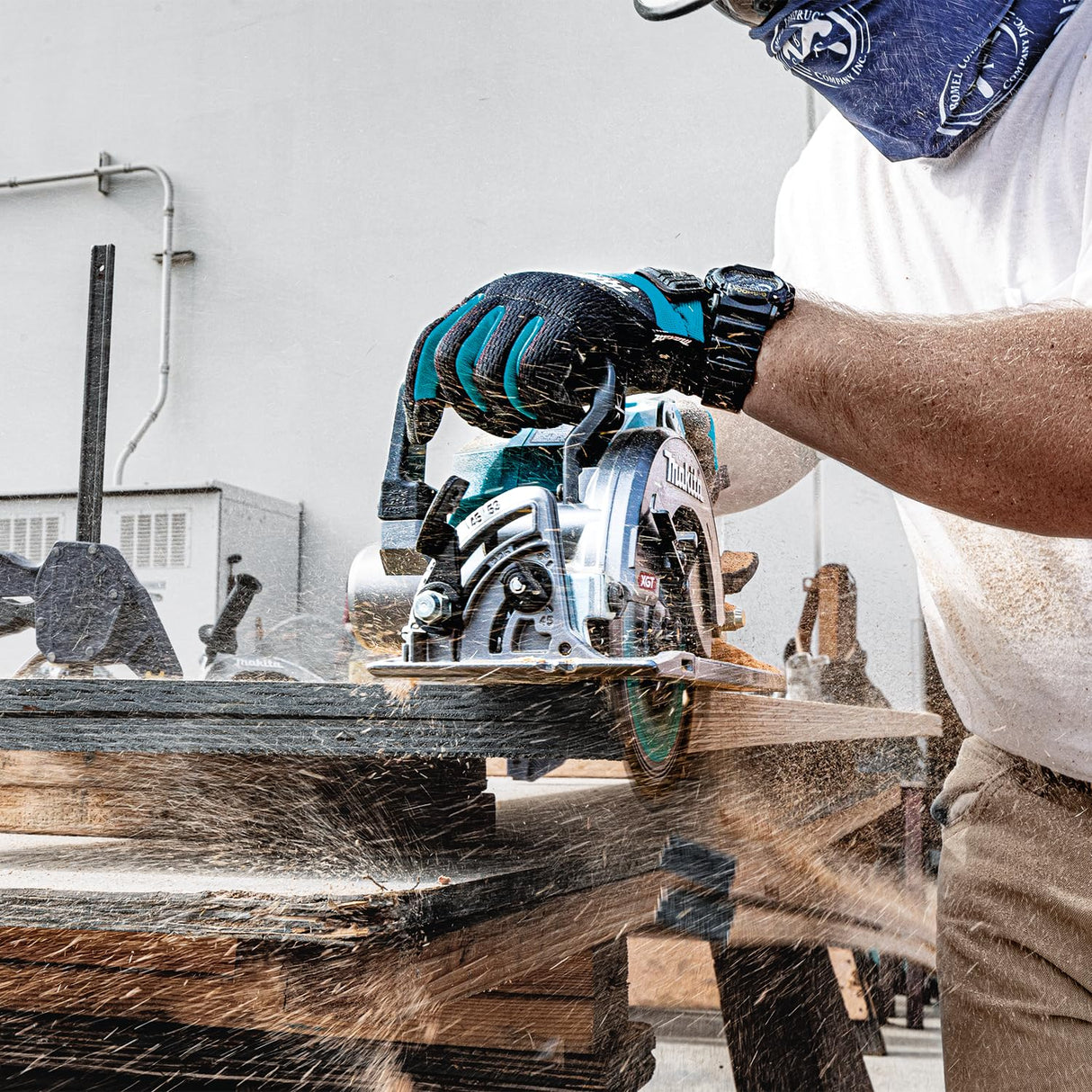 Makita RS001GZ Cordless Circular Saw 185mm 40VMAX XGT (sin batería, sin cargador)