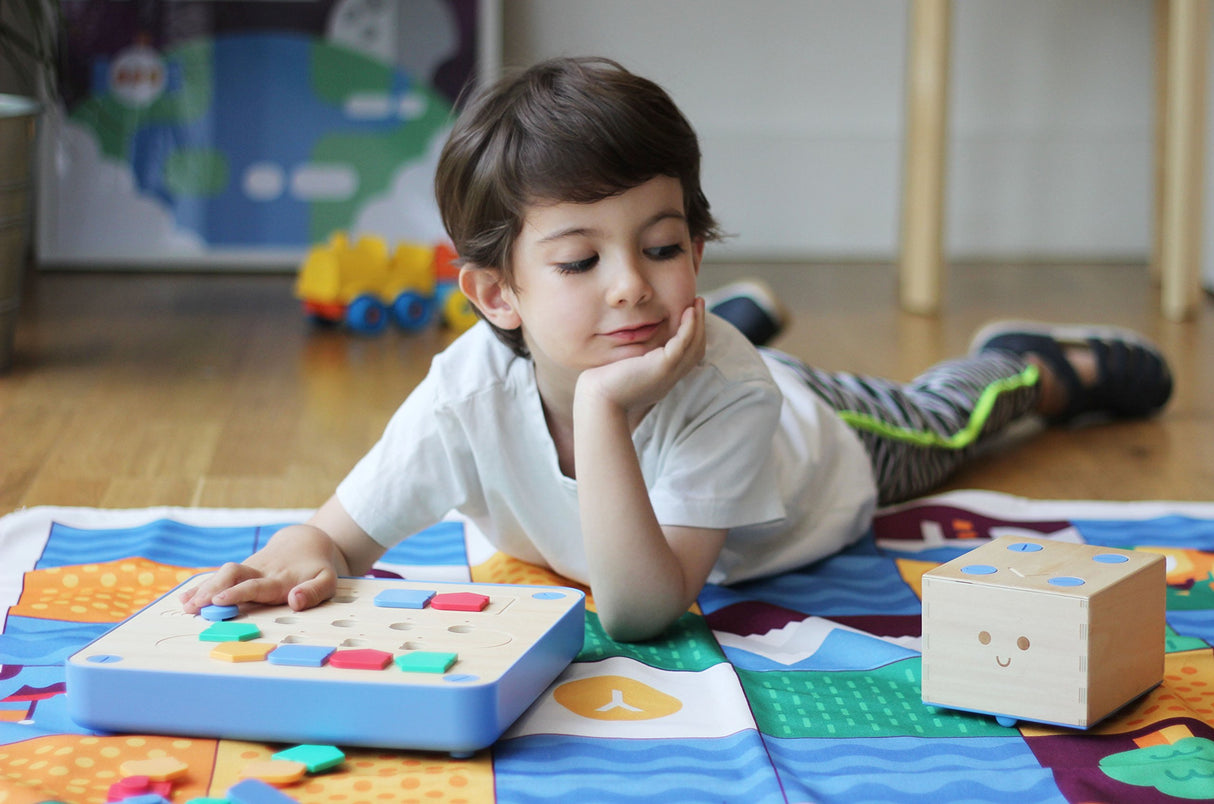 Primo Toys Cubetto Playset , Screenless Coding Toy for Children Aged 3-6