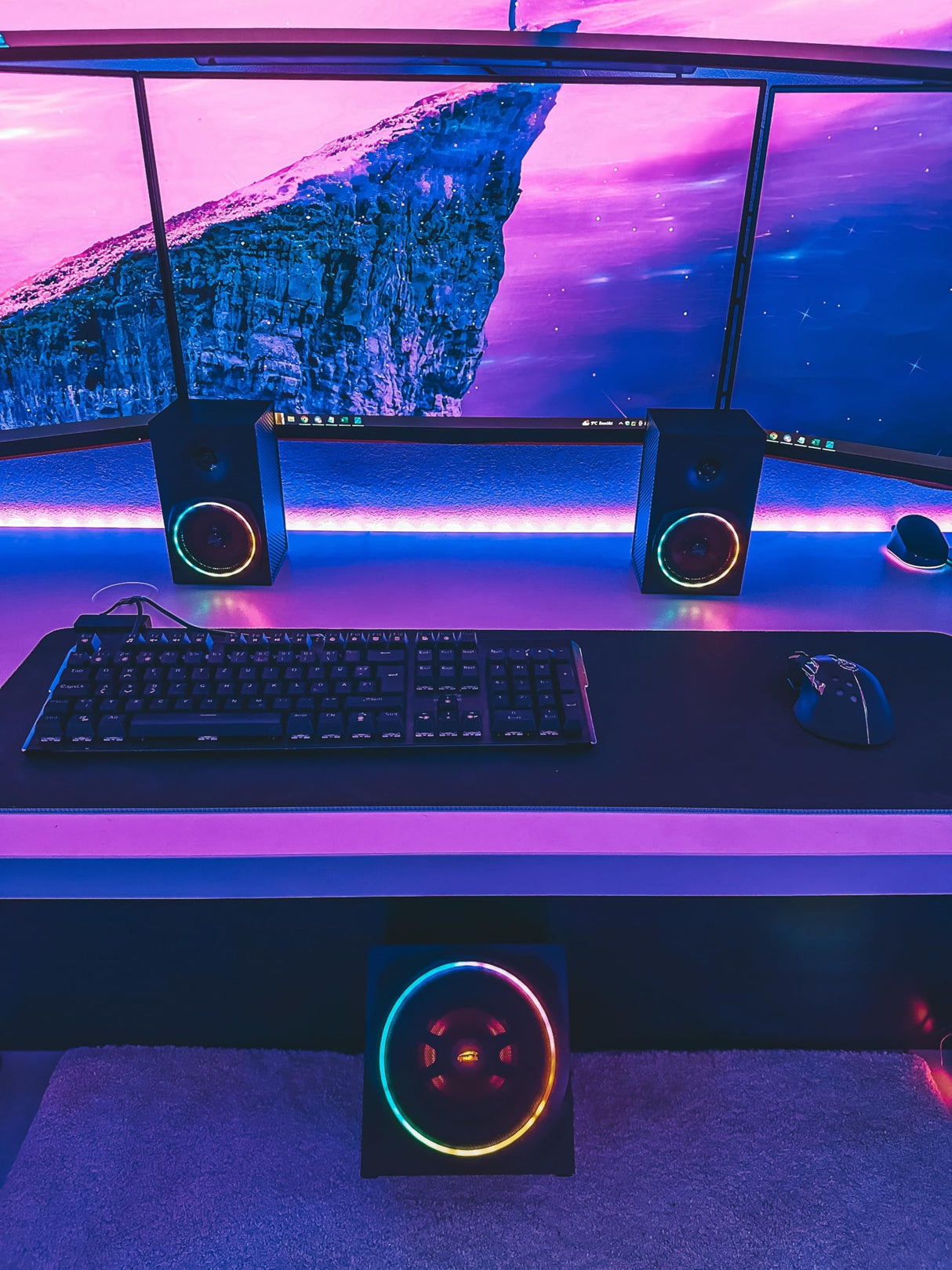 Speedlink GRAVITY CARBON RGB 2.1 Sistema subwoofer - Sistema de altavoces con conexión Bluetooth para teléfono inteligente/tableta, 120 W de potencia máxima, negro