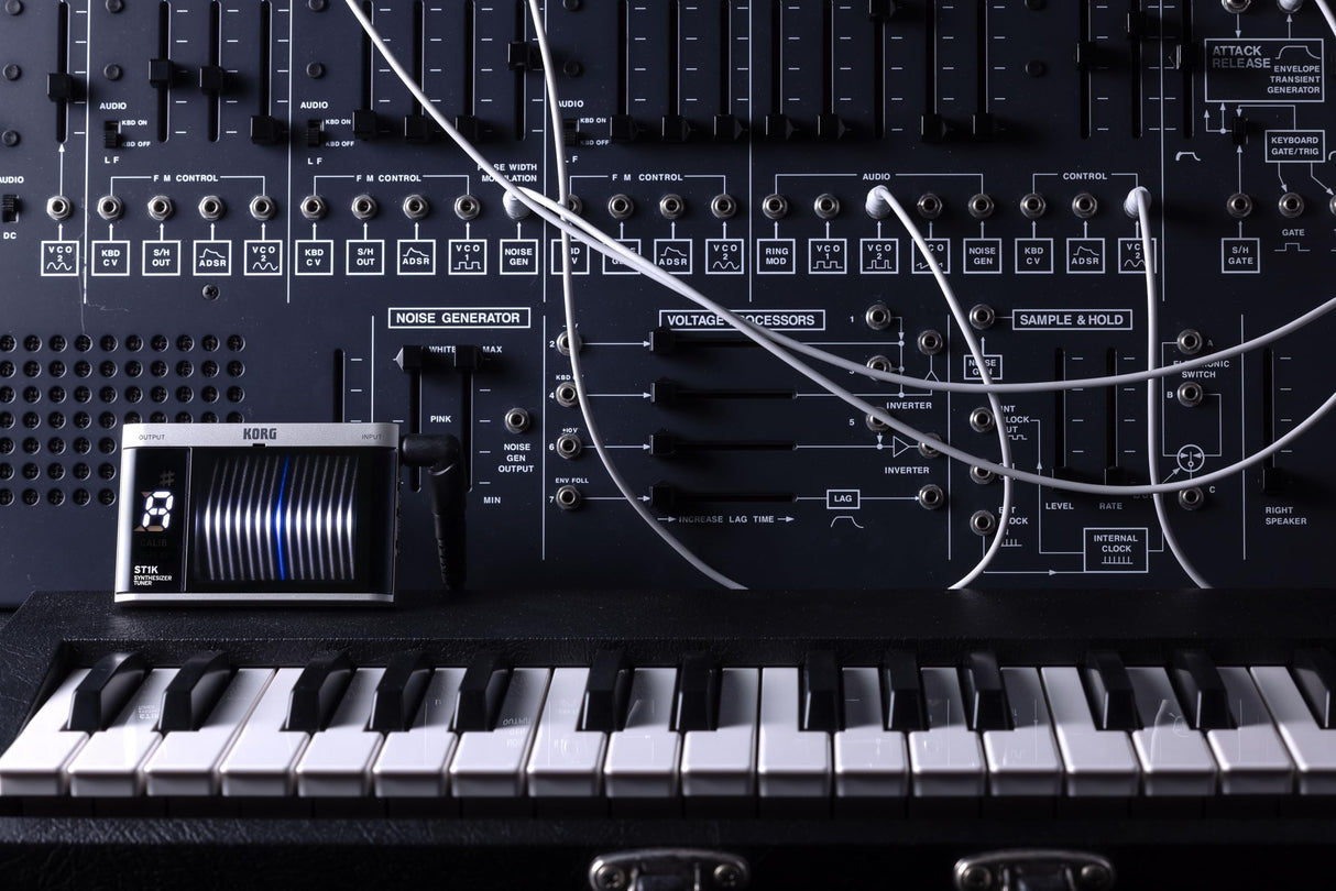 Korg - STK1 Afinador Cromático para Sintetizador Modular y Analógico