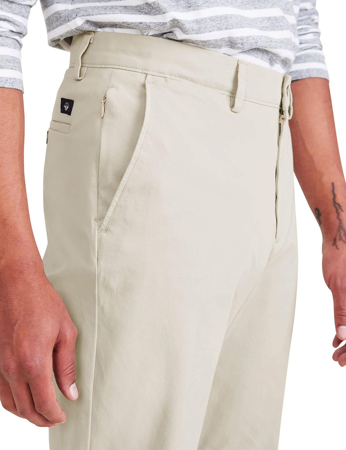 Dockers Smart 360 Flex Chino Slim, Pantalones para Hombre, Sahara Khaki, 31W / 34L