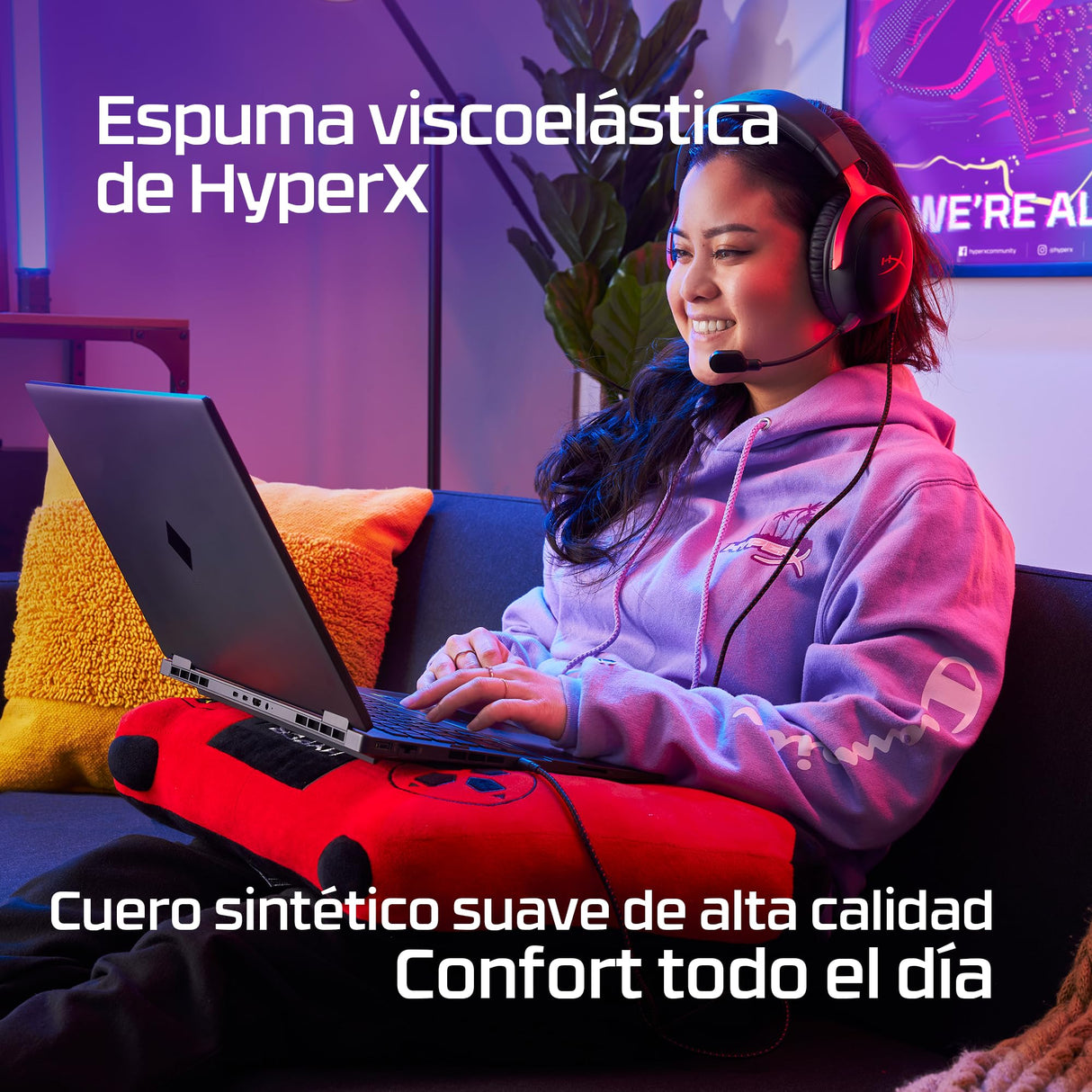 HyperX Cloud III - Auriculares Gaming con Cable, PC, PS5, Xbox, Drivers 53 mm, DTS, Marco Resistente, micrófono 10mm, USB-C, USB-A, Blanco-Rosa