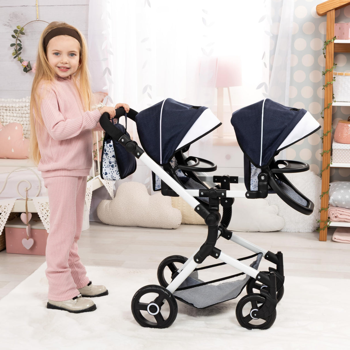 Bayer Design 26281AA Cochecito de muñeca gemelas, Carrito Paseo para muñecos, Ajustable en Altura, Plegable, con Bolsa