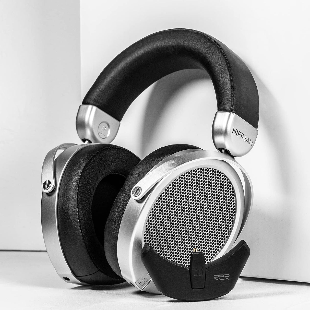 HiFiMAN Deva-Pro - Auriculares magnéticos planares de tamaño Completo con Receptor Bluetooth, Dongle/Receptor, Himalaya R2R Architecture DAC, fácil de Cambiar Entre Cable e inalámbrico, Bluetooth 5.0