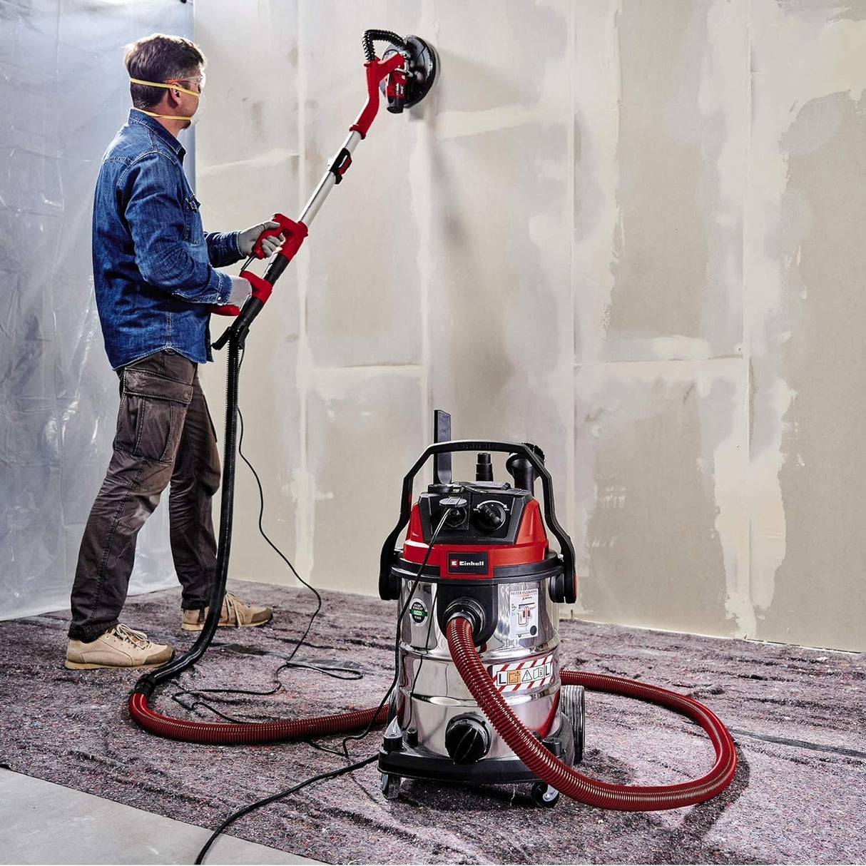 Einhell Aspirador en seco y húmedo TE-VC 2025 SACL (1200 W, clase de polvo L, para polvos con valores MAK >1 mg/m³, 25 L, limpieza de filtros, enchufe de aparatos, incl. varias boquillas y filtros)