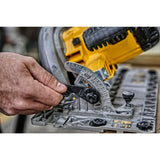 DEWALT DWE576K-QS - Sierra Circular , 1600W, Disco de 190 mm, Corte a 90° y 45°, Profundidad de Corte Máxima 61 mm, Compatible con Guía, Velocidad 5200 rpm, Incluye Maletín de Transporte y Guía Paralela