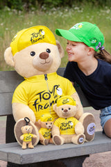 Gipsy Toys - Peluche Oso Camiseta y Gorra ganadora Paso Amarillo 60 cm - Peluche Oficial del Tour de Francia. Majestuosa, Deleitará a Pequeños y Grandes Fans.