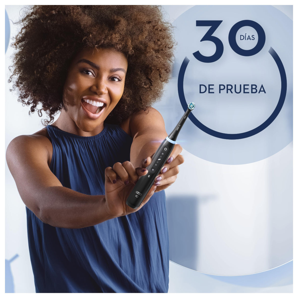 Oral-B iO 5 Cepillo de Dientes Eléctrico Negro Recargable, 1 Cabezal y Estuche De Viaje, 1 Portarrecambios, 5 Modos De Cepillado Con Blanqueamiento Dental, Sensor De Presión, Diseñado por Braun