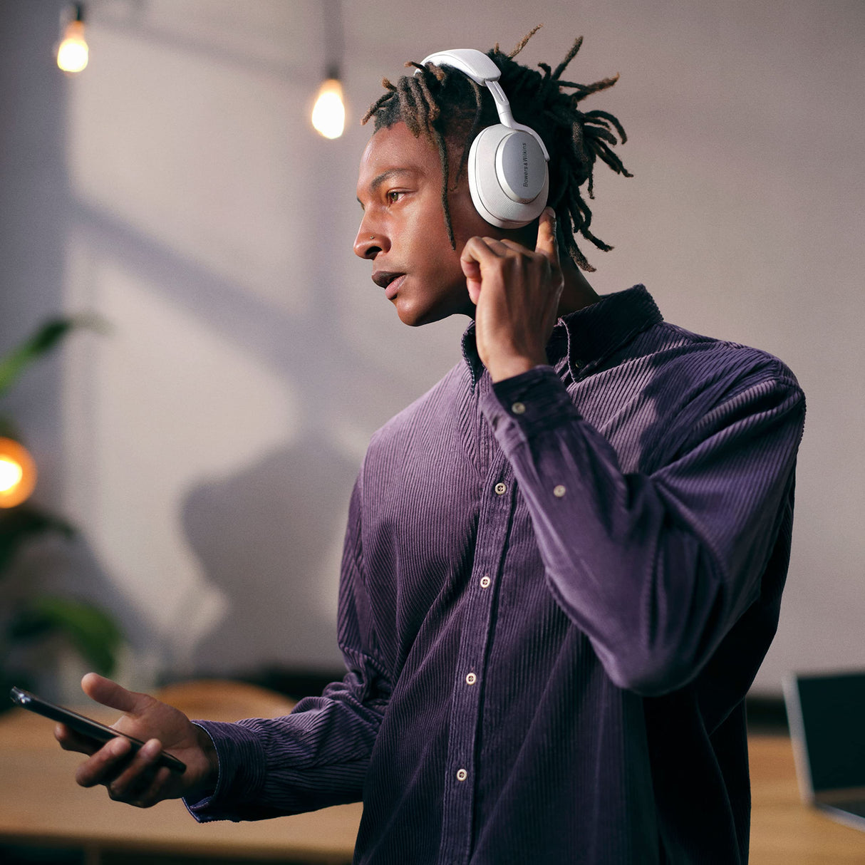 Bowers & Wilkins Px7 S2 - Auriculares Inalámbricos con Cancelación de Ruido con Bluetooth 5.0 Y Carga Rápida, 30 Horas de Reproducción Y Micrófono Integrado, Color Gris