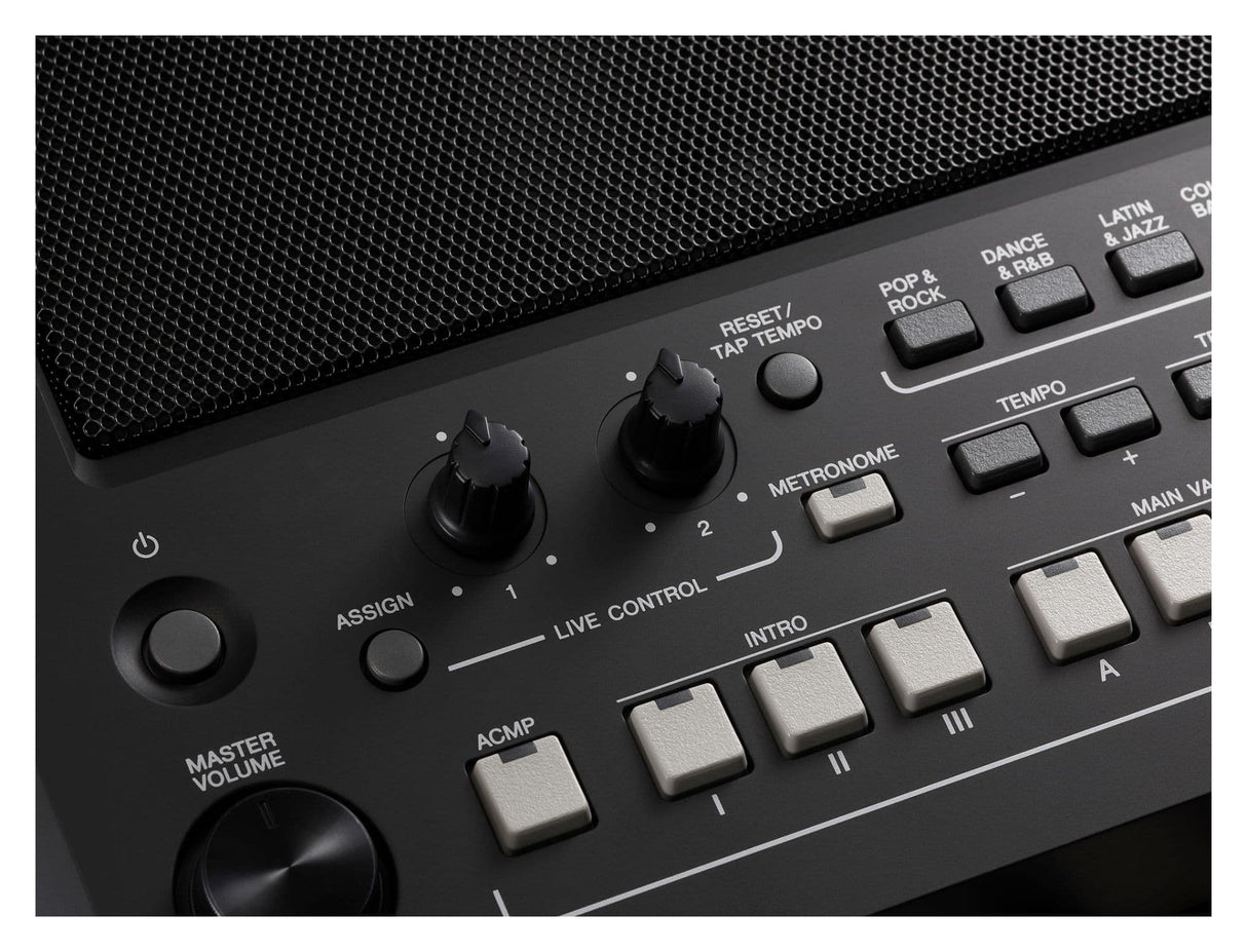 Yamaha PSR-SX600 Digital Keyboard - Teclado digital de calidad para las workstations con 850 voces de instrumentos auténticos y estilos de DJ, 61 teclas sensibles a la pulsación, en negro
