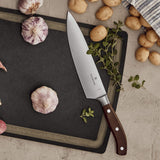 Victorinox Grand Maître, Cuchillo profesional para trinchar, Hoja extra afilada, afilado recto, 20 cm, Elegante mango de madera, Acero inoxidable, Marrón
