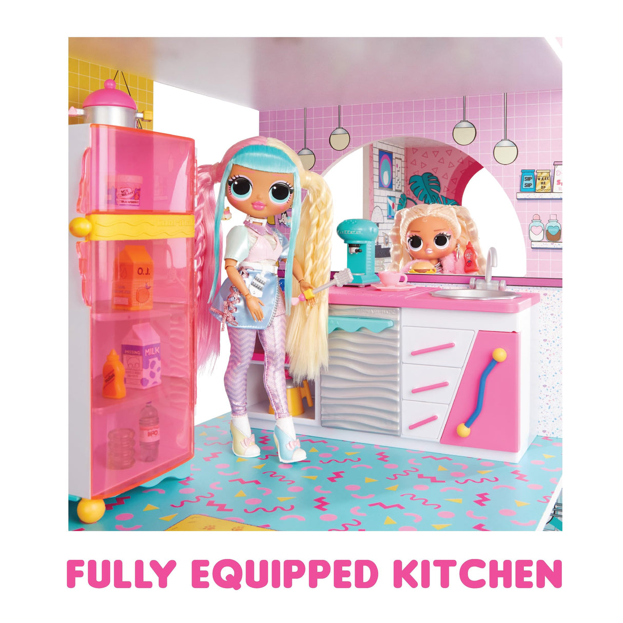 L.O.L. Surprise! OMG Fashion House Set de juego con más de 85 sorpresas - Casa de muñecas de madera con piscina, tobogán en espiral, terraza, cine, muebles convertibles y más - A partir de 4 años