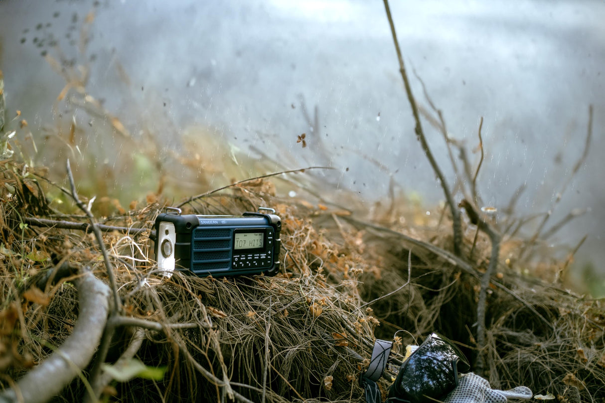 Sangean MMR-99 Radio de Emergencia, manivela, Azul Oscuro Solar con Dab+Med Dab+