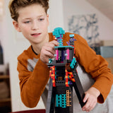 LEGO Minecraft 2 en 1 La Torre del Enderman - Juguete Modular Convertible en 2 Fortalezas - Figuras de Endermans, Endermitas y Portal de Inframundo - Regalo Gamer para Niños y Niñas de 9+ Años 21279