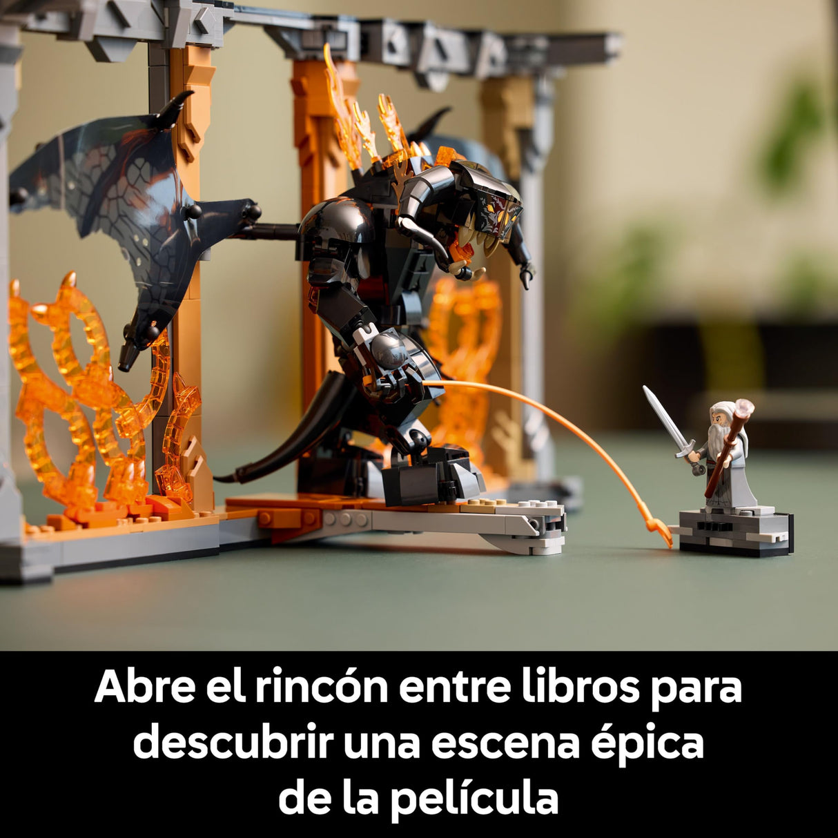 LEGO Icons Rincón Entre Libros: El Señor de los Anillos: Balrog Kit de Decoración, Set de Construcción, Regalo para Adultos y Amantes de la Épica Trilogía Cinematográfica 10367
