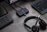 Jabra Link 950 USB-A Switch utilícelo para alternar cómodamente entre el teléfono de sobremesa y el softphone mediante un auricular inalámbrico USB o con cable