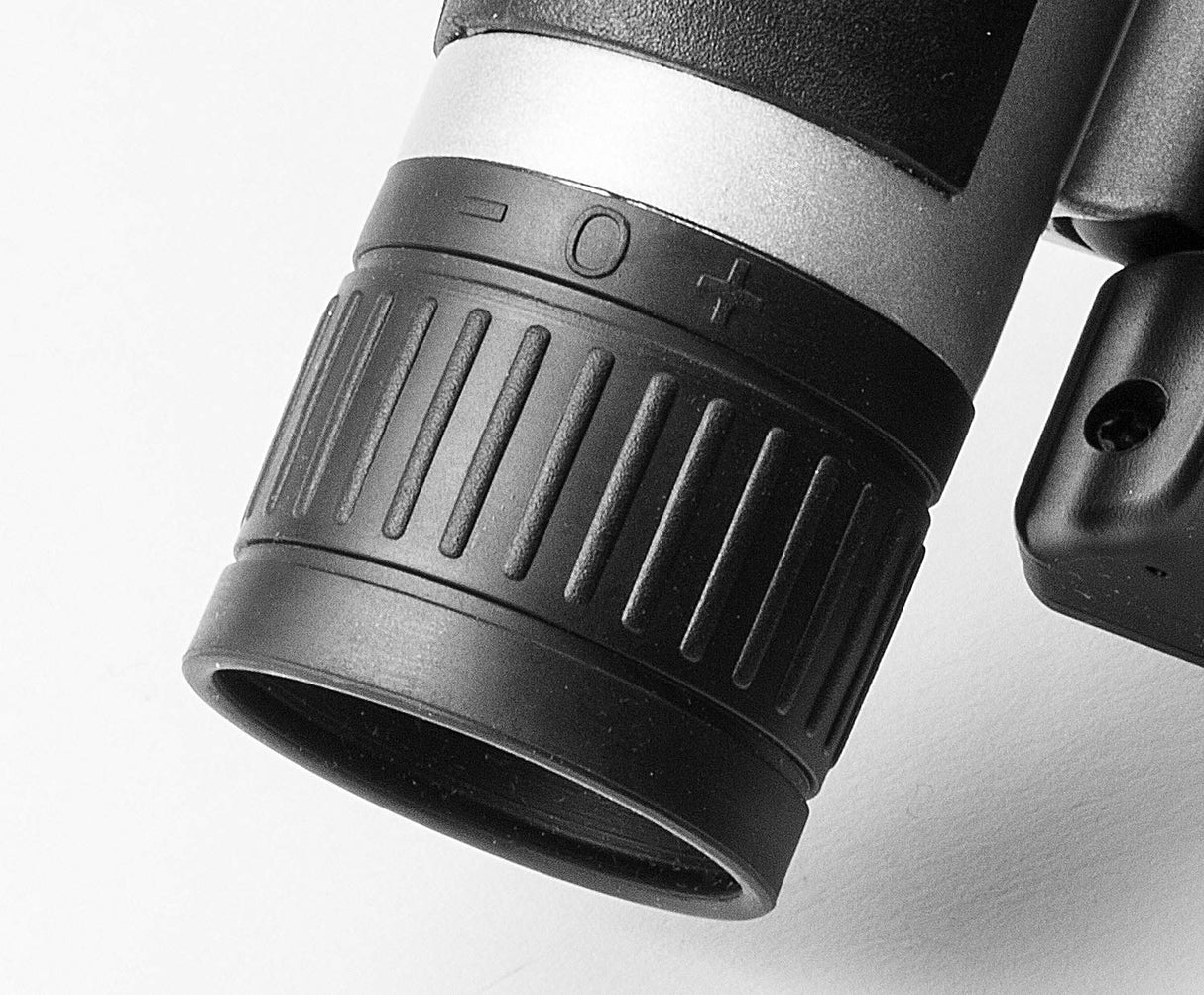 Binoculares Technaxx con Pantalla para Adultos, utilizados para observar Aves, Animales, Viajar, Cazar, Eventos Deportivos - Grabación de Video y Fotos FullHD, Zoom 4X, MicroSD - Binoculares TX-142