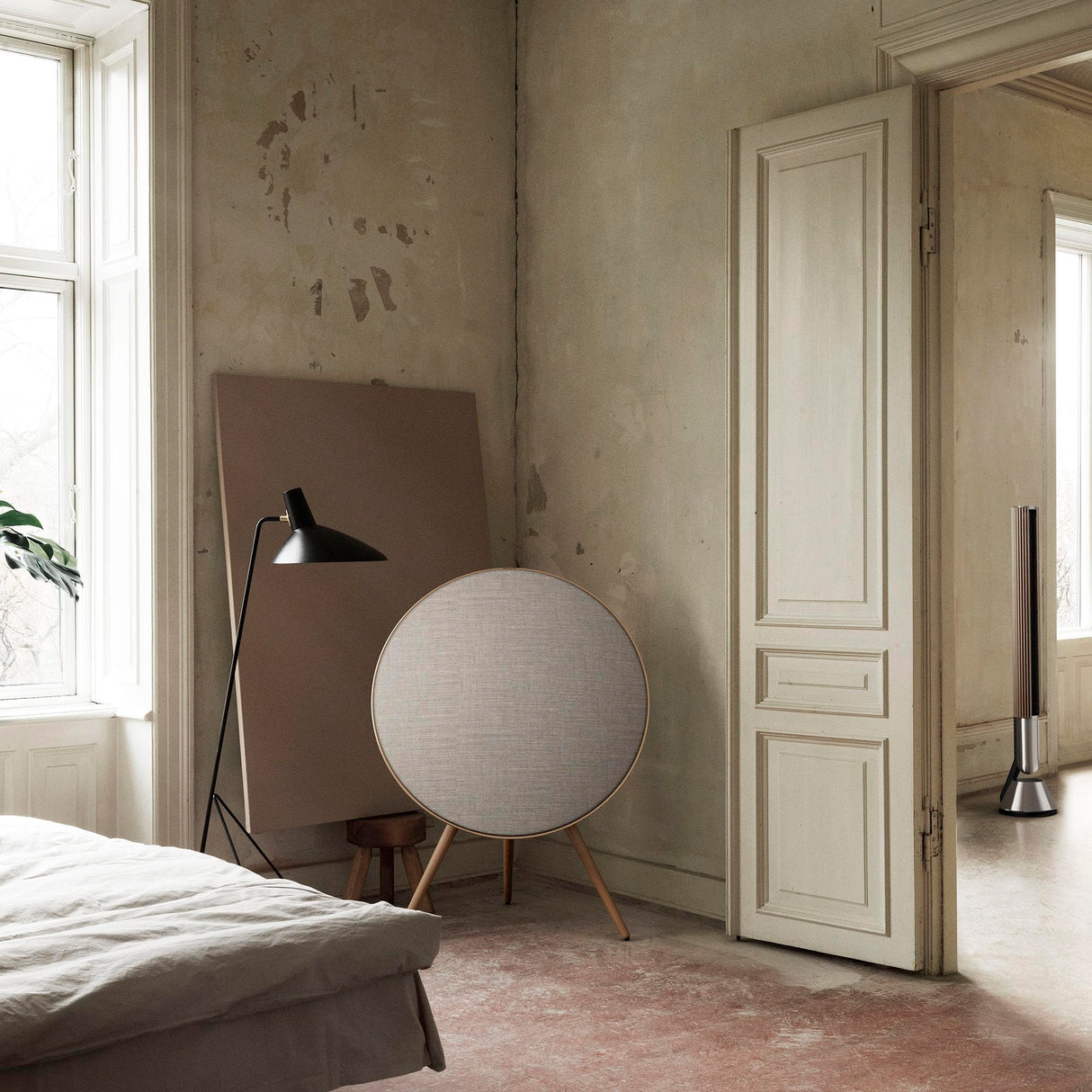 Bang & Olufsen Beosound A9 (5th Generation) - Iconic and Powerful Multiroom WiFi and Bluetooth Home Speaker with Active Room Compensation - Natural Aluminum