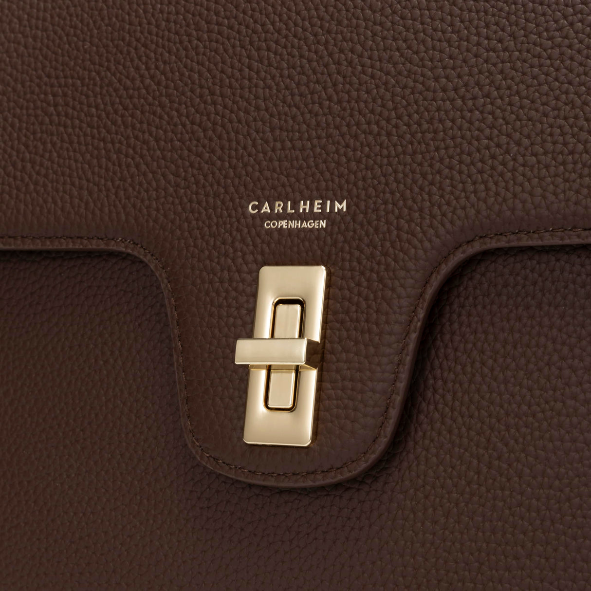 Carlheim, Gotland Genuine Leather collection, Estelle Genuine Leather Handbag (Brown)