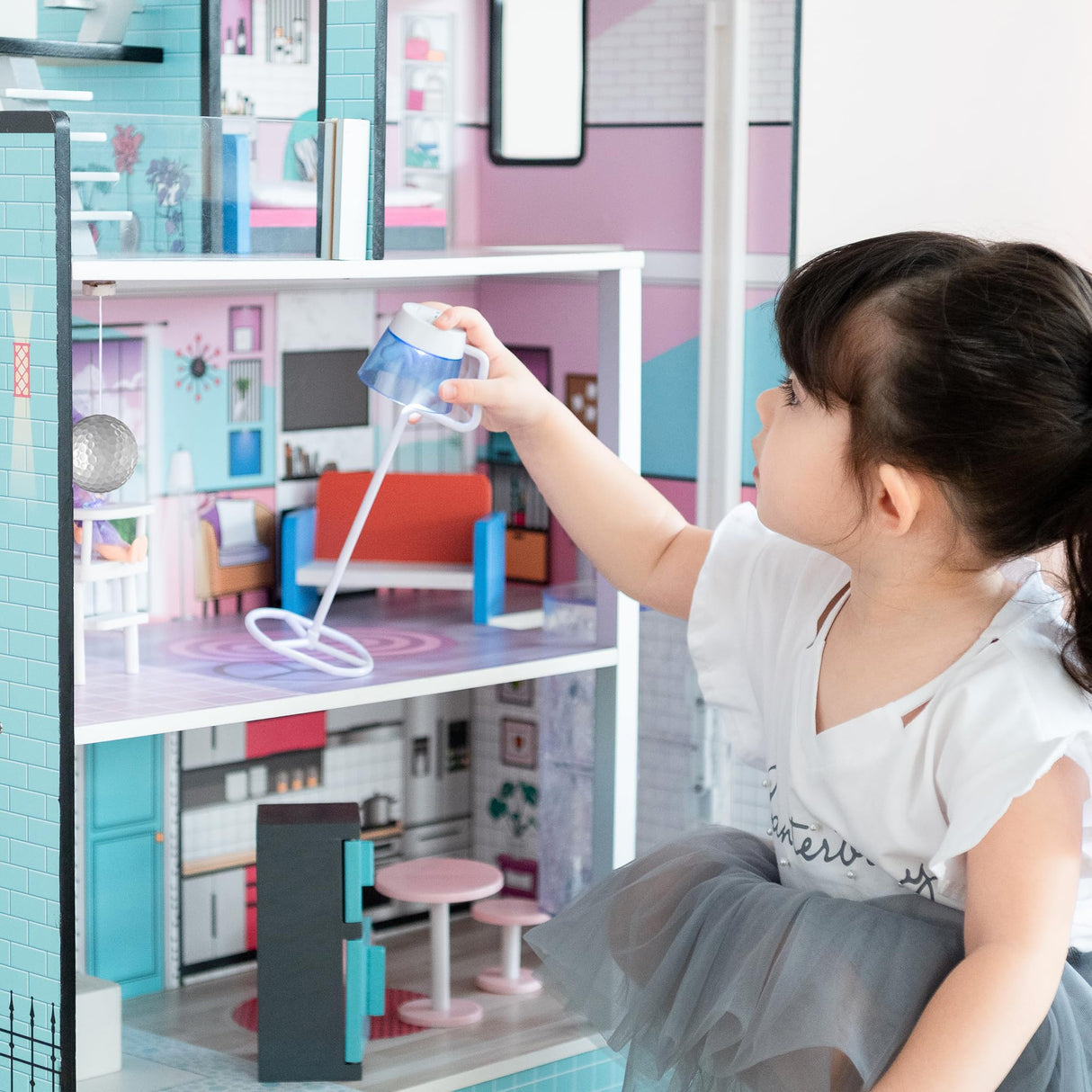 Teamson Kids LOL Estilo Barcelona Dolls House Casa de muñecas, Color Azul (TD-13111D)